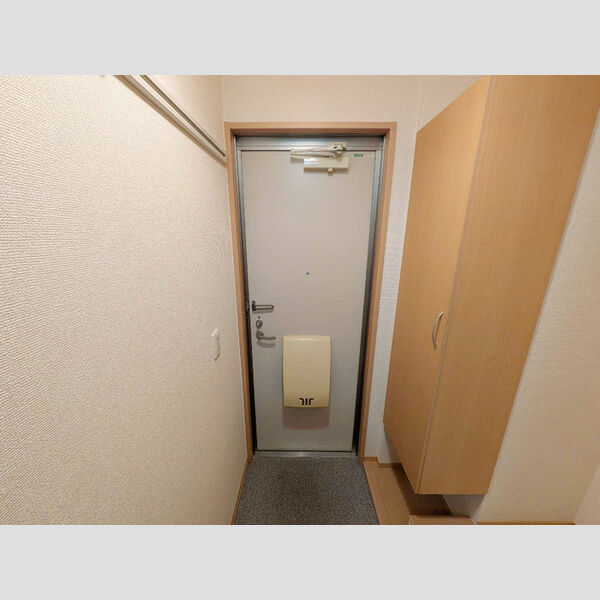 玄関 (玄関)