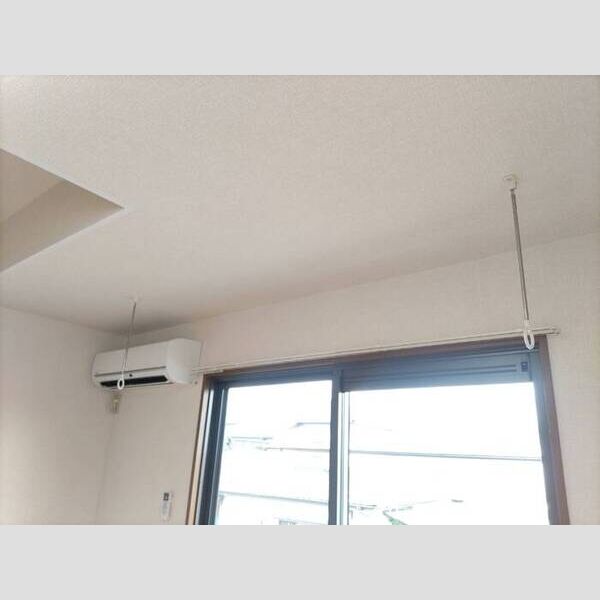 その他 (雨の日も安心室内物干し)