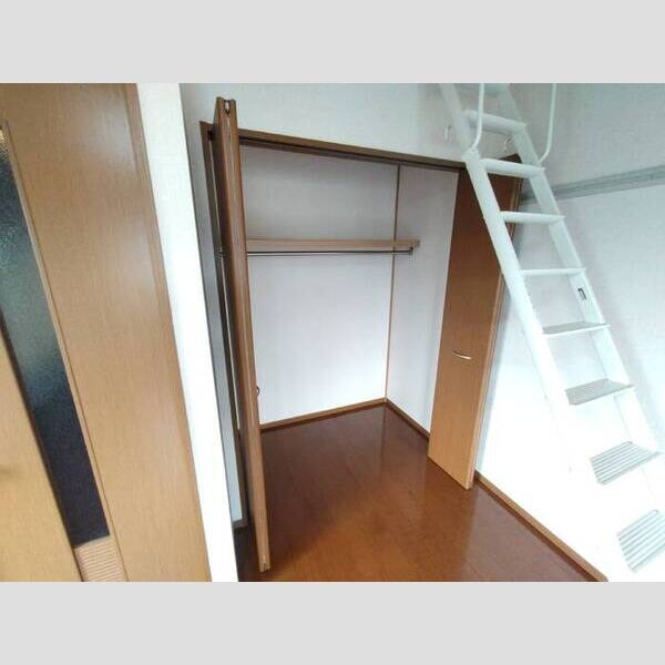 収納 (クローゼット)