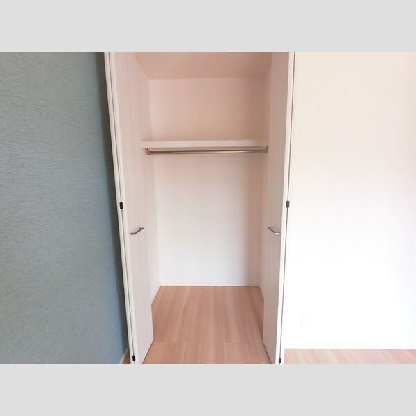 収納 (クローゼット)