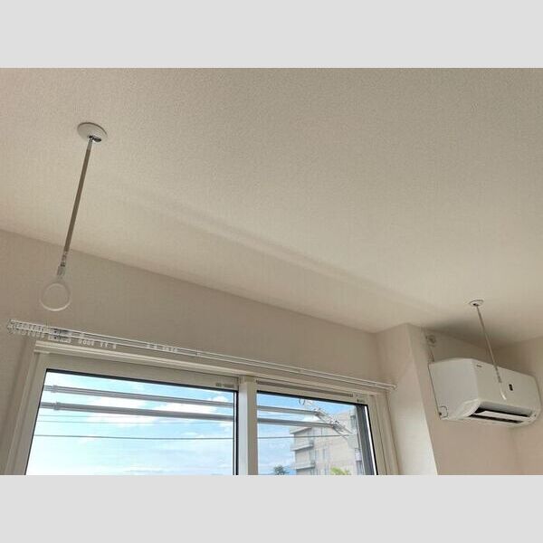 その他 (雨の日も安心室内物干し)