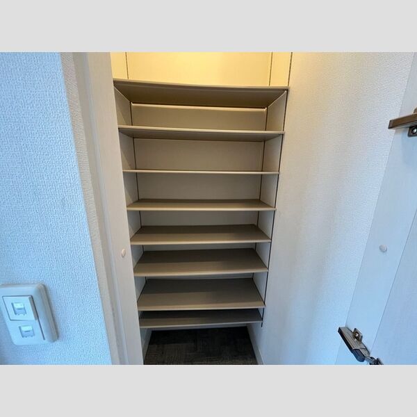 その他設備 (シューズボックス)