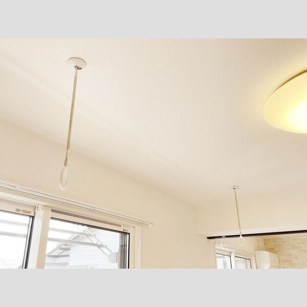 その他 (雨の日も安心室内物干し)