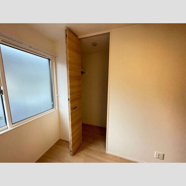 収納 (ウォークインクローゼット)