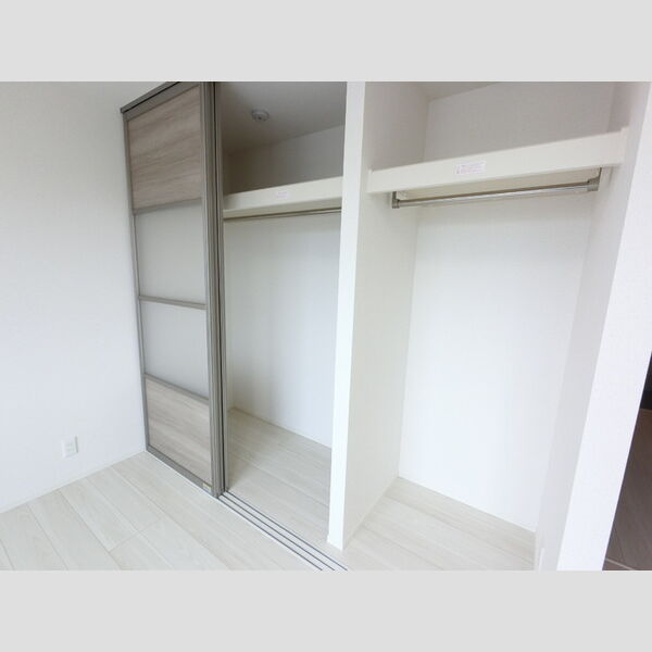 収納 (クローゼット)