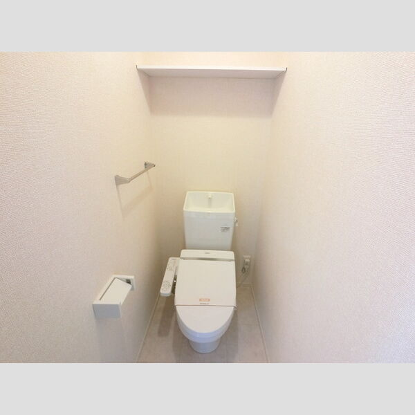 トイレ (温水洗浄便座)