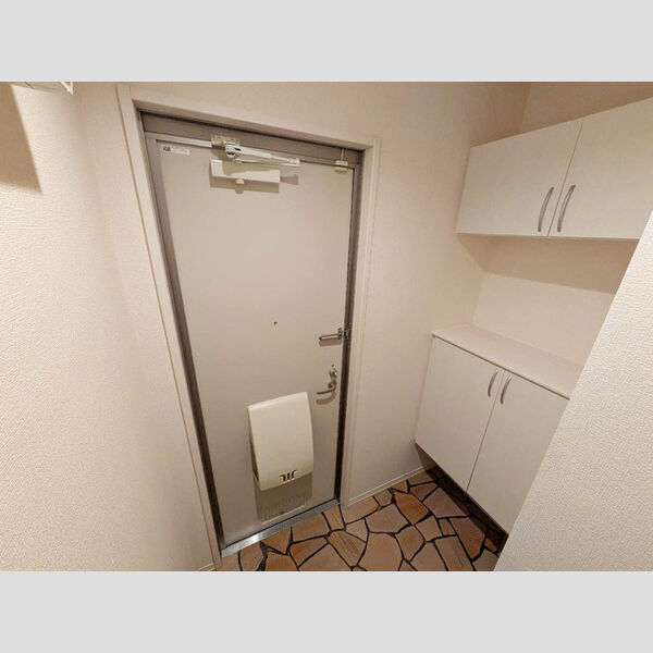 玄関 (玄関)