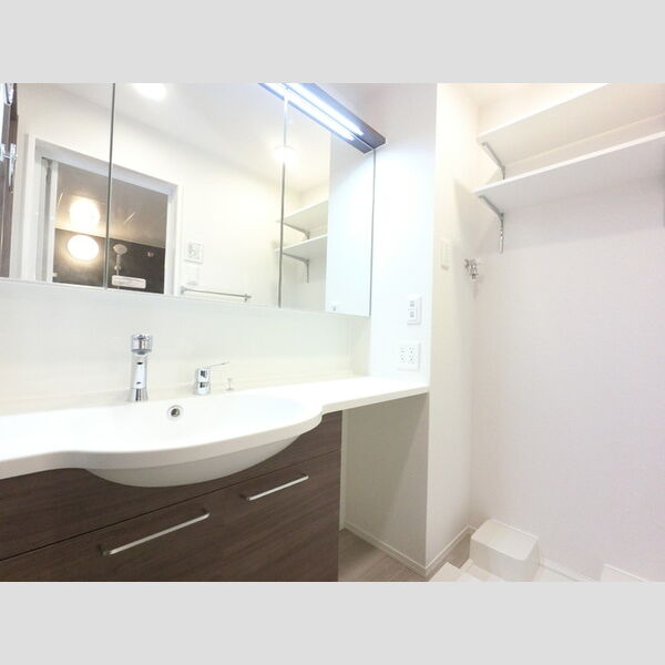 洗面所 (洗面室)