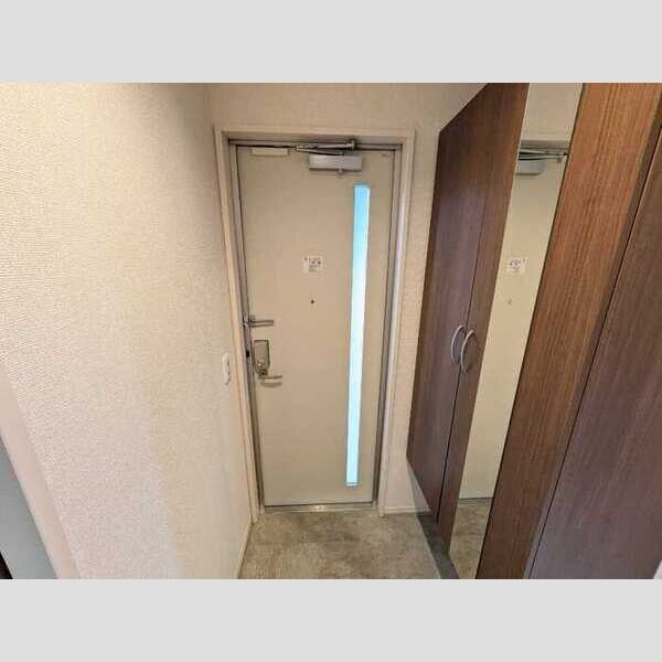 玄関 (玄関)