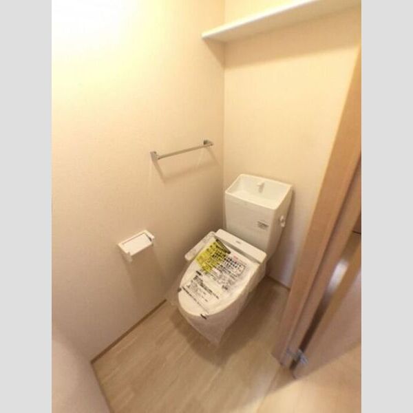 トイレ (温水洗浄暖房便座)