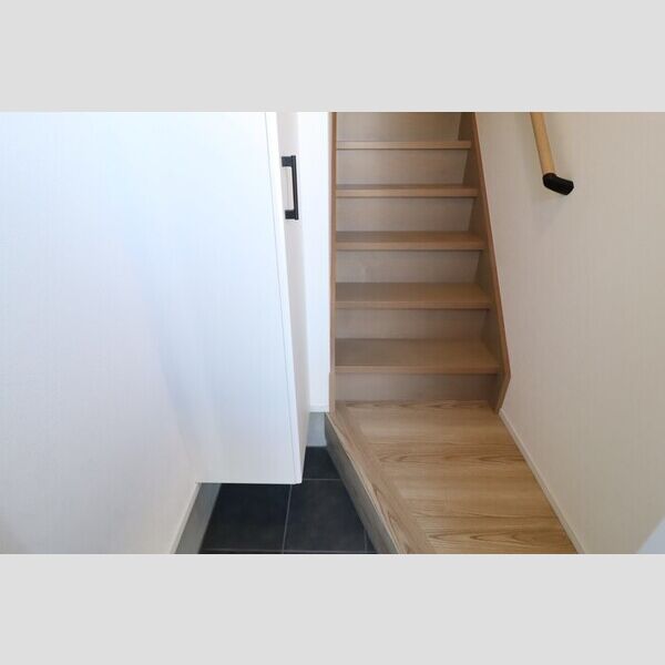 玄関 (玄関・階段)