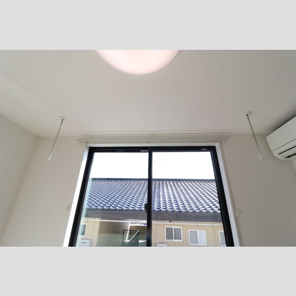 その他 (室内物干し)