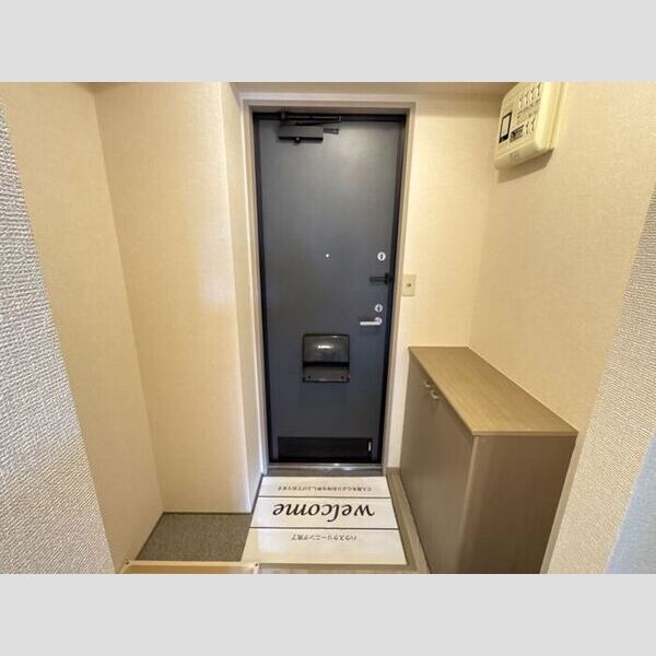 玄関 (玄関)
