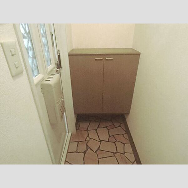 玄関 (玄関入り口)