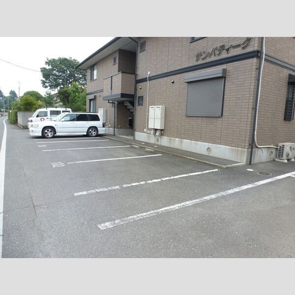 駐車場 (駐車場)