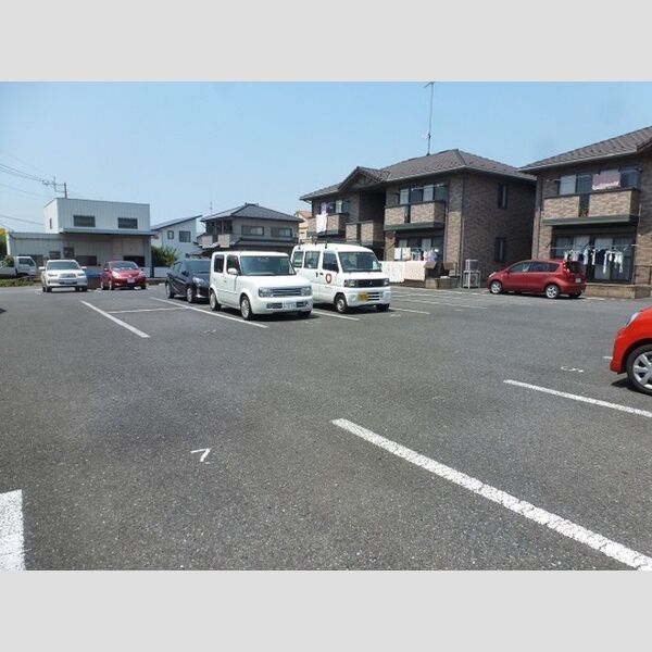駐車場 (駐車場)