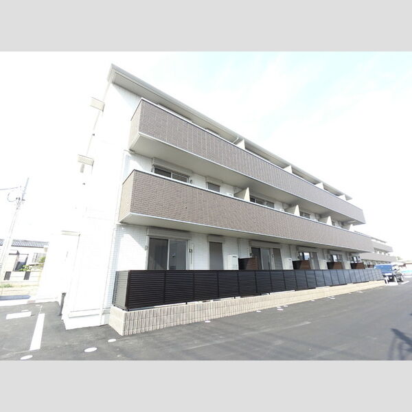 建物外観 (5/10 現在建築中です)
