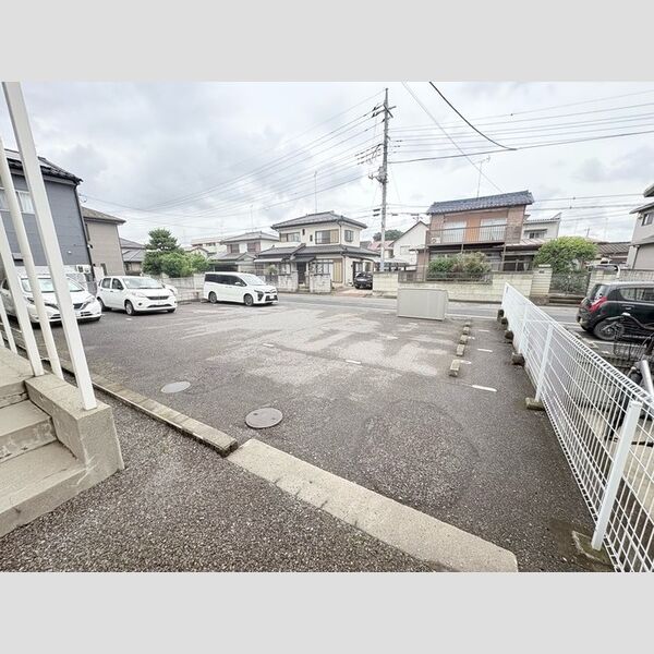 駐車場 (駐車場)