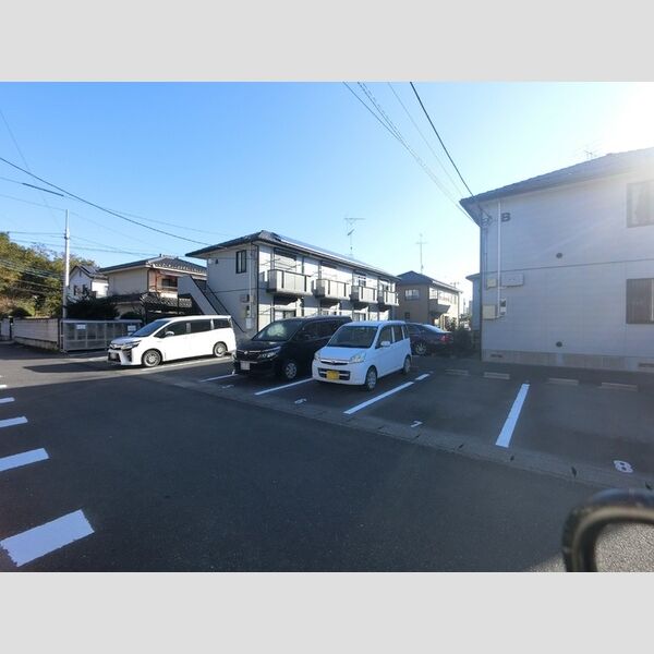 駐車場 (駐車場)