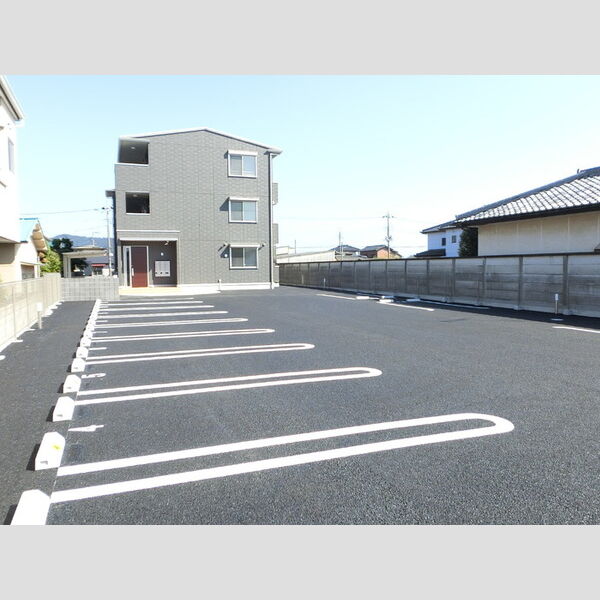 駐車場 (駐車場)