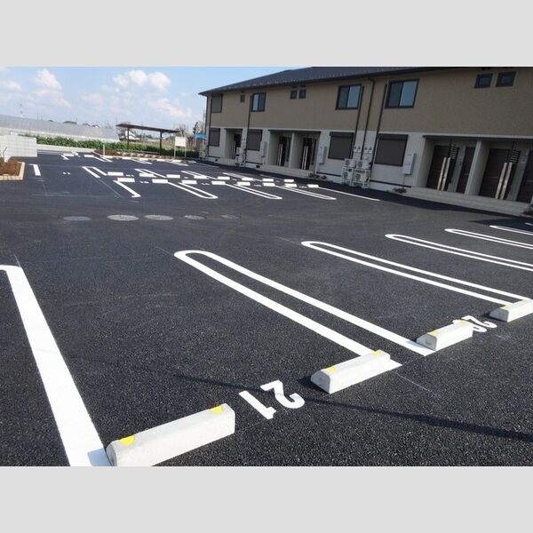 駐車場 (駐車場)