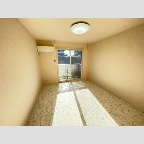 居室・リビング (洋室)