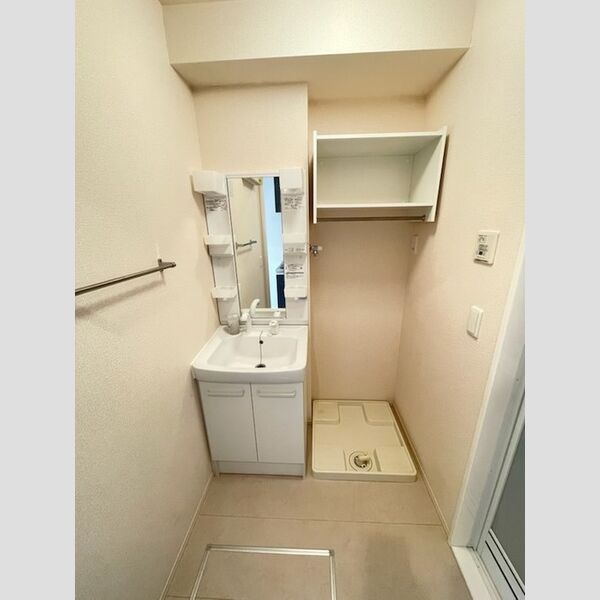 洗面所 (洗面室)