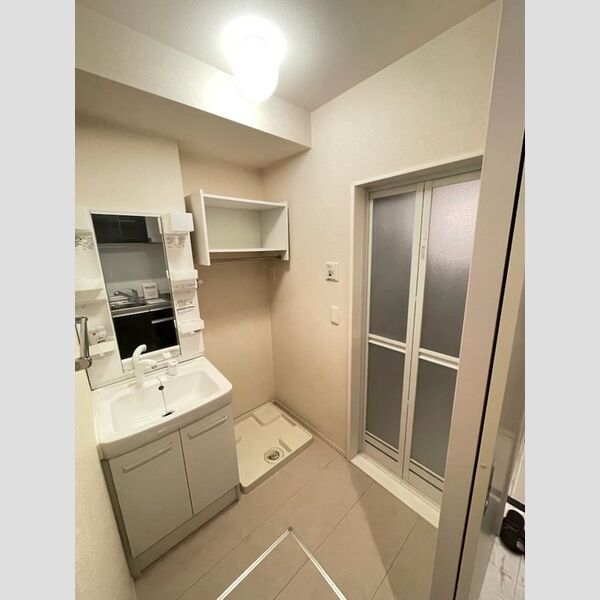 洗面所 (洗面室)