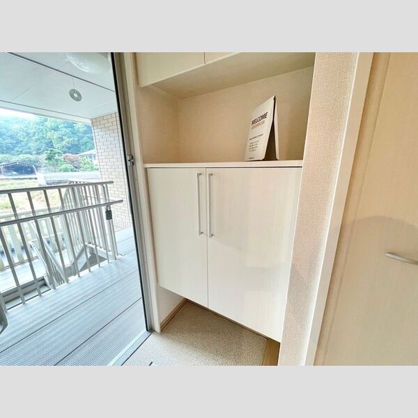 玄関 (201　シューズボックス)