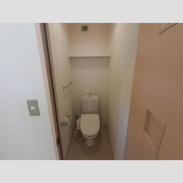 トイレ (温水洗浄暖房便座)