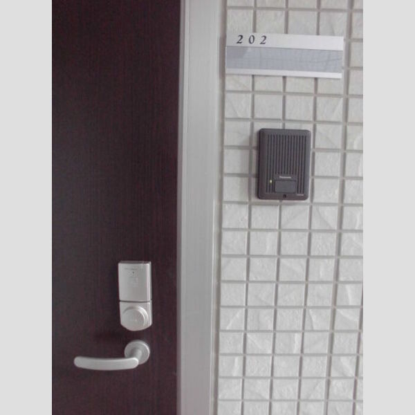 その他設備 (202 玄関)