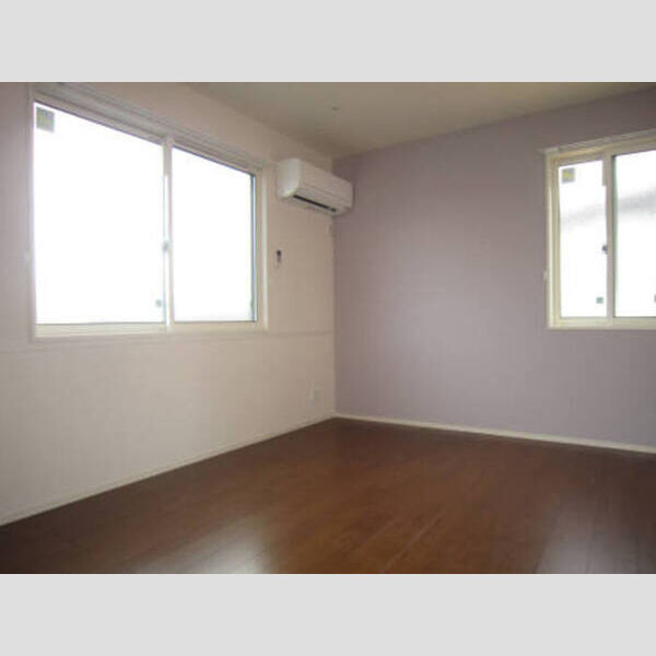 居室・リビング (B102☆洋室6帖(照明、エアコン有)☆)