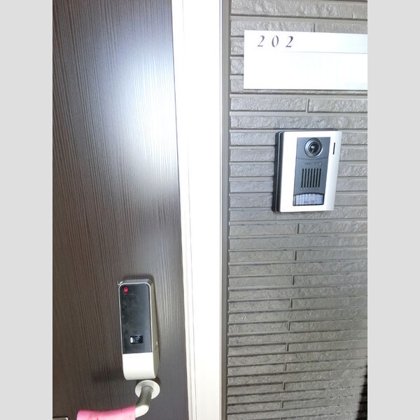 その他設備 (カードキーは防犯性が高く、施錠・開錠がスムーズ)