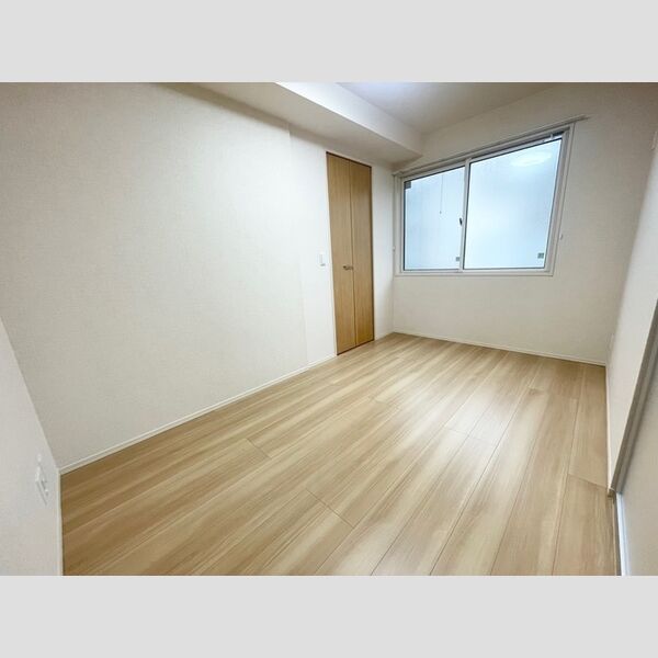 その他 (103 洋室)