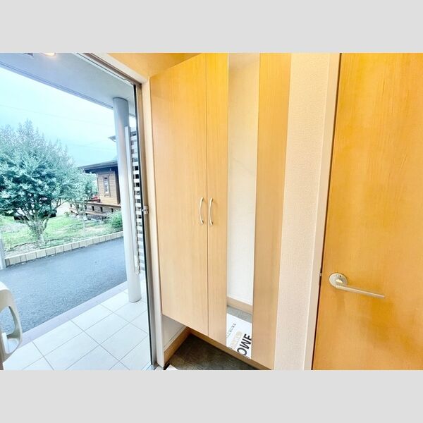 玄関 (103 シューズボックス)