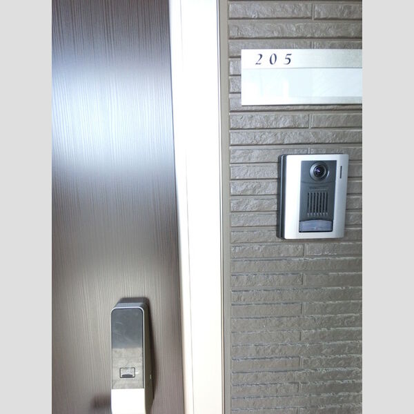 その他設備 (カードキーは防犯性が高く、施錠・開錠がスムーズ)