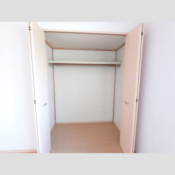 収納 (クローゼット)
