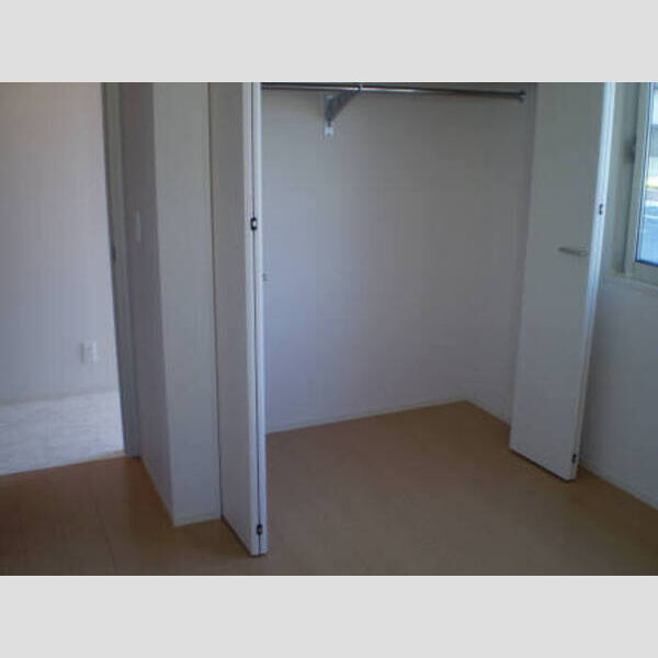 その他 (トレ・リザイアA)