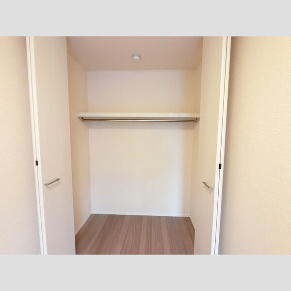 収納 (クローゼット)