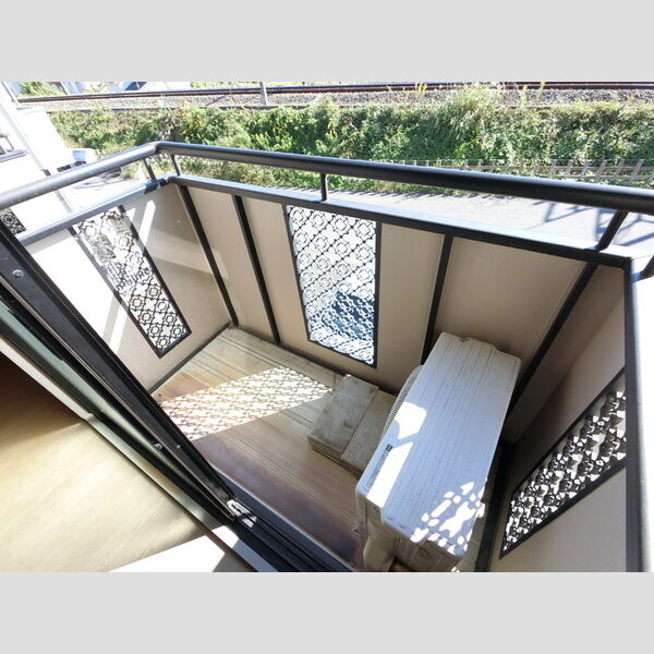 バルコニー・ベランダ (バルコニー)