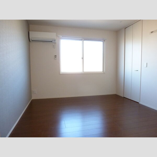 その他 (洋室です。)