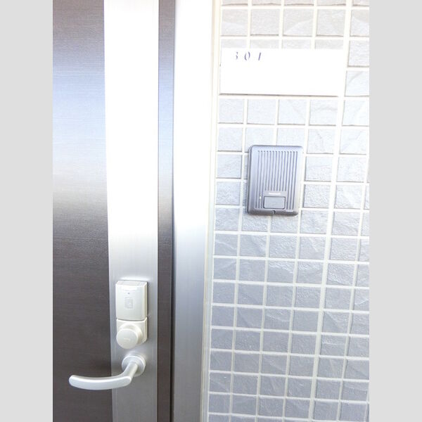 その他設備 (カードキーは防犯性が高く、施錠・開錠がスムーズ)