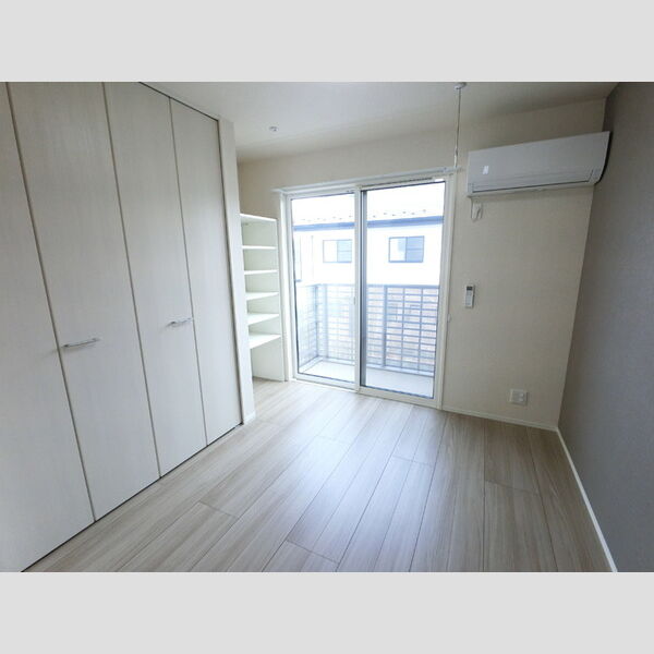 その他 (洋室(203号室))