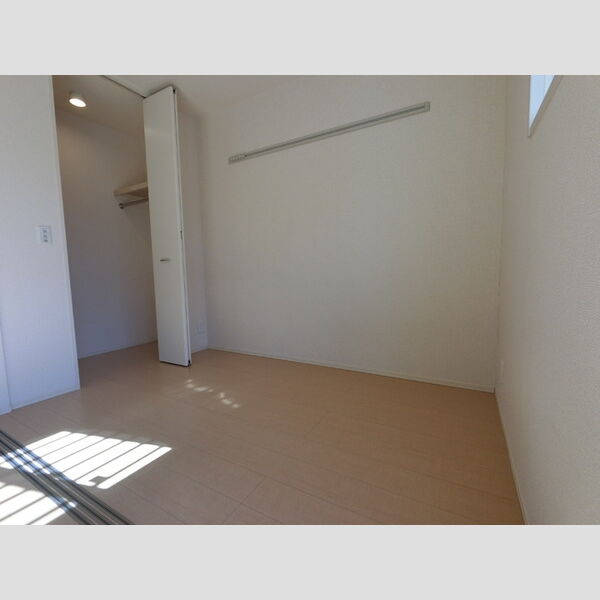 その他 (102　洋室)