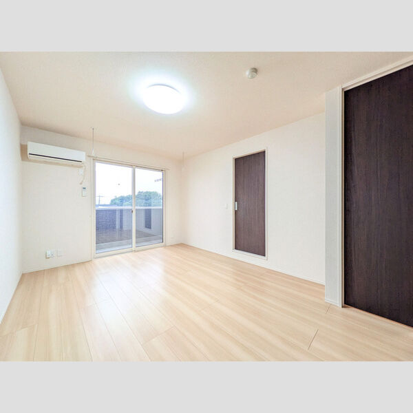 その他 (洋室8.6帖)