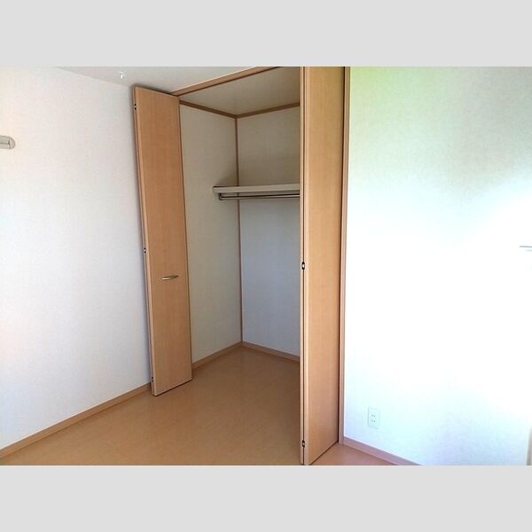 収納 (クローゼット)