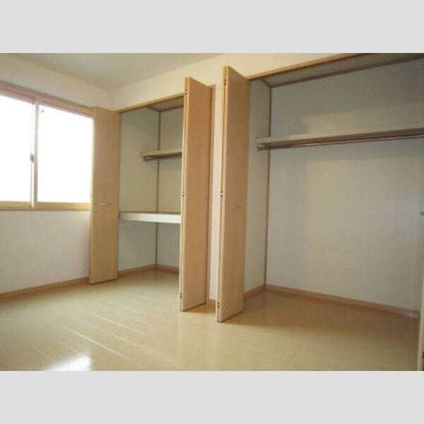 収納 (D☆たっぷり収納(洋室6帖)☆)