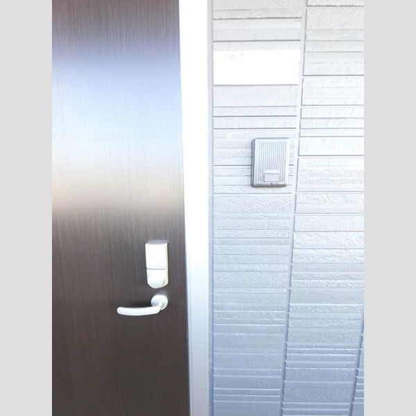 その他設備 (カードキーは防犯性が高く、施錠・開錠がスムーズ)
