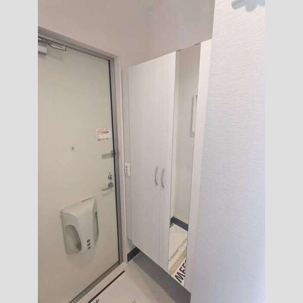 玄関 (玄関)