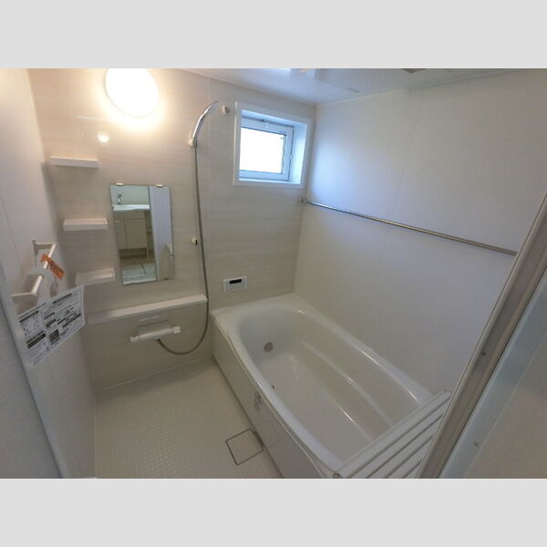 バス (201浴室)